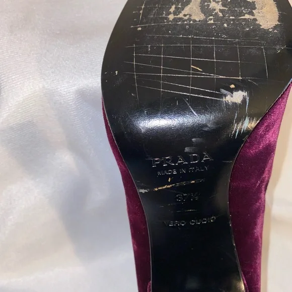 Prada Velvet Pumps - Picture 9 of 12